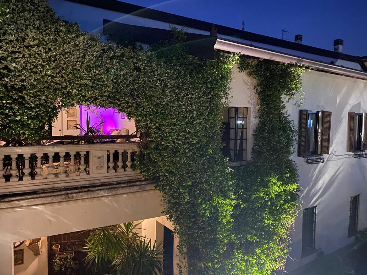 Antica Corte Milanese Novate Milanese Exterior photo